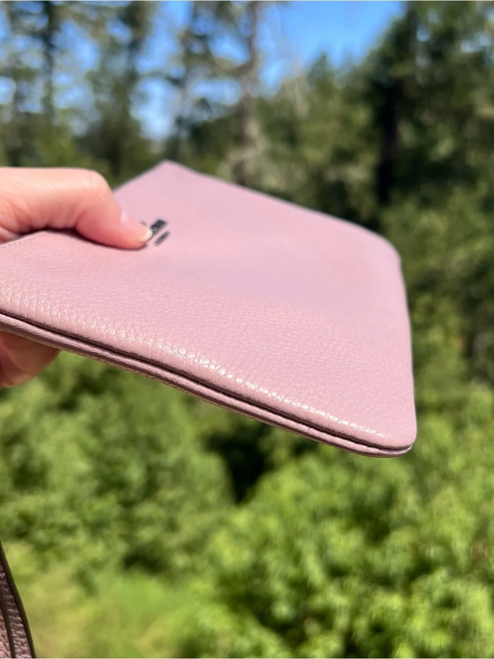 COACH Pink Mauve Small Pebble Leather Wristlet Wallet Gunmetal Hardware AUTHENTC